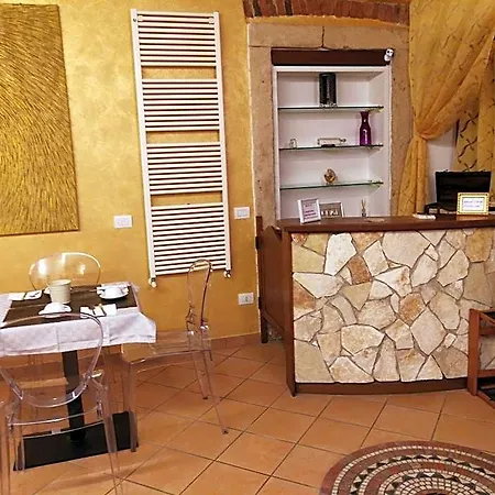 Frühstückspension Kedimore - Suite Color House Verona