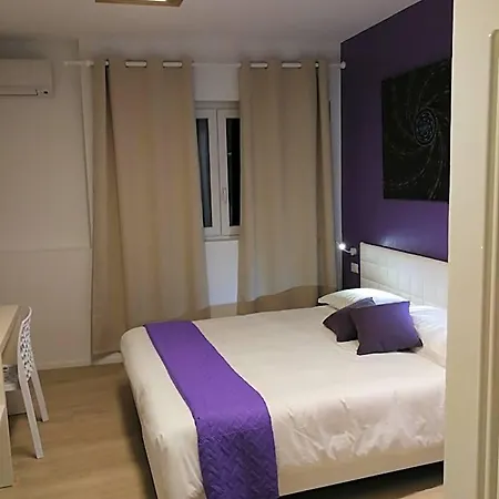 Frühstückspension Kedimore - Suite Color House 4*