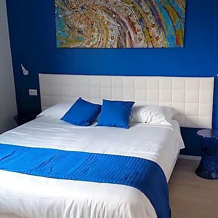 Frühstückspension Kedimore - Suite Color House 4*