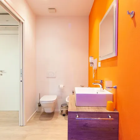 Bed and breakfast Kedimore - Color House 3*