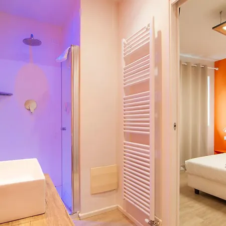 Kedimore - Color House Bed and breakfast Verona