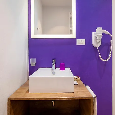 Kedimore - Color House Bed and breakfast 3*