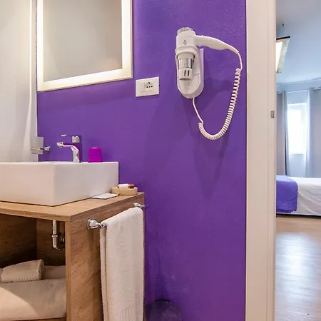 Bed and breakfast Kedimore - Color House Verona