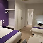 Color Oda ve Kahvaltı 4*