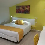 Color 4*