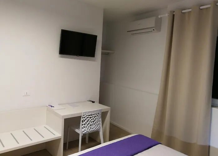 Color B&B