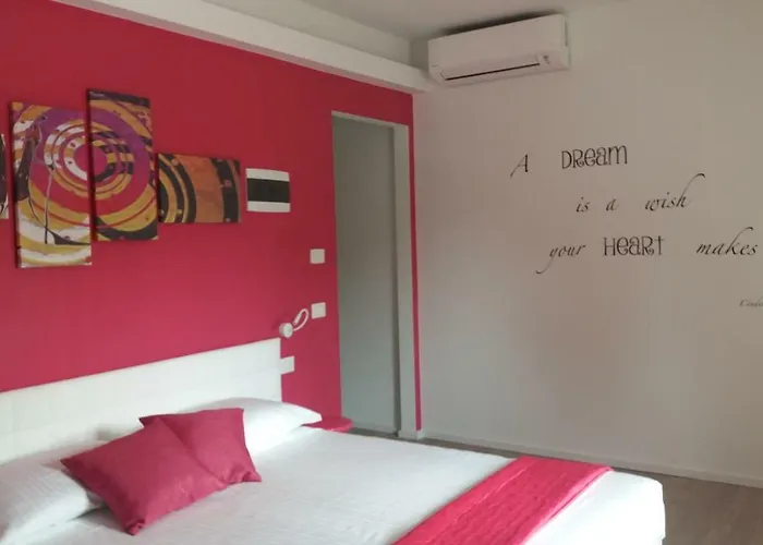 Color B&B 4*